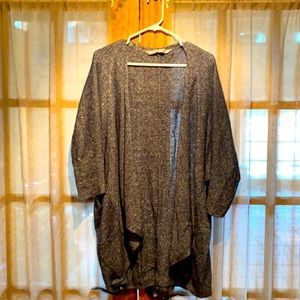Athleta xl short sleeve sweater